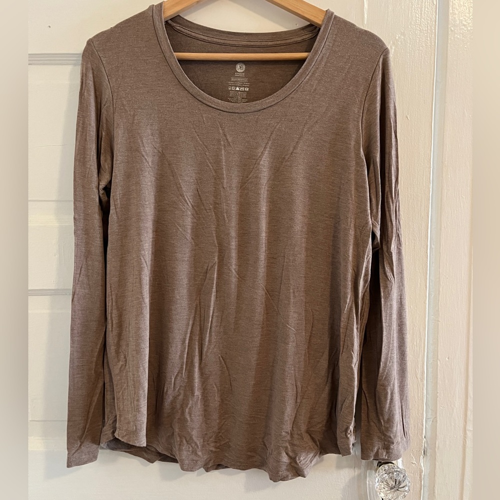 Kindred Bravely Bamboo Nursing & Maternity Long Sleeve in Wheat - Size Medium
